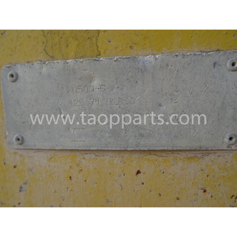Benne Komatsu 425-71-H2810... Benne Komatsu 425-71-H2810...