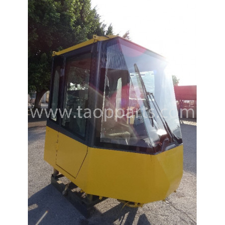 Cabina Komatsu 425-926-3415... Cabina Komatsu 425-926-3415...