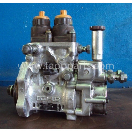 Komatsu Injection pump...