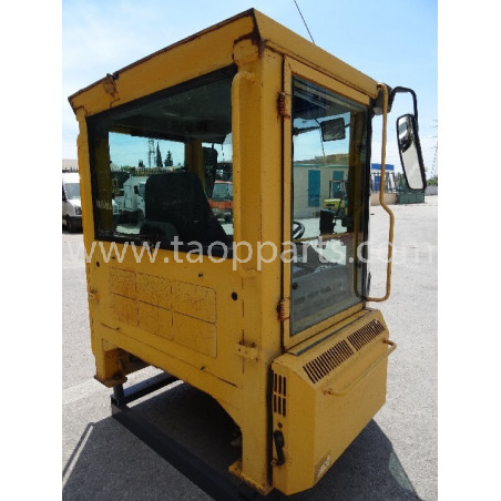 used Cab 33503 for Volvo...