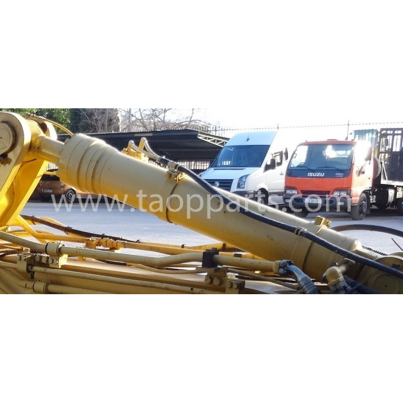 Komatsu Arm Cylinder...