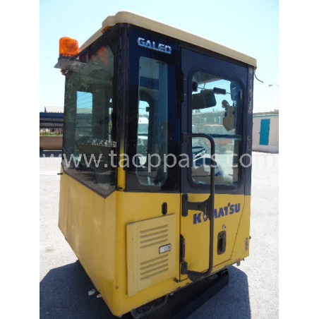 Cabina Komatsu 421-56-H3A10...