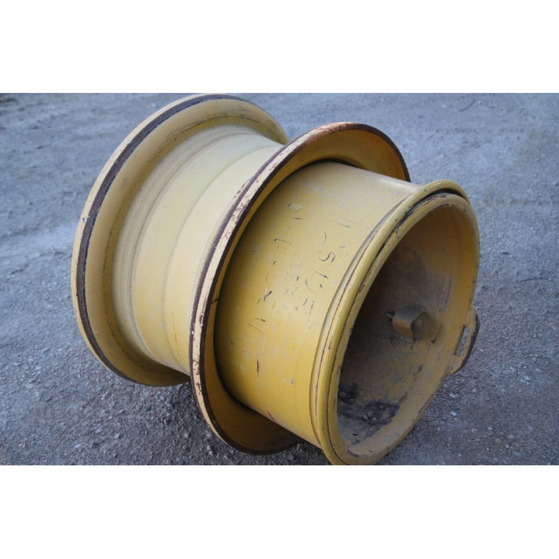 Komatsu RIM 26.5 R25... Komatsu RIM 26.5 R25...