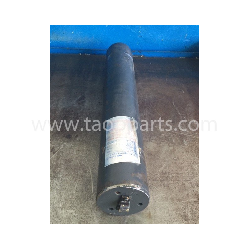 Komatsu Accumulator... Komatsu Accumulator...