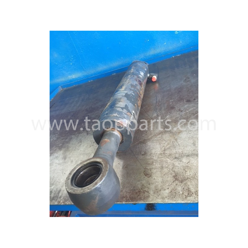 Cilindro de dirección usado...