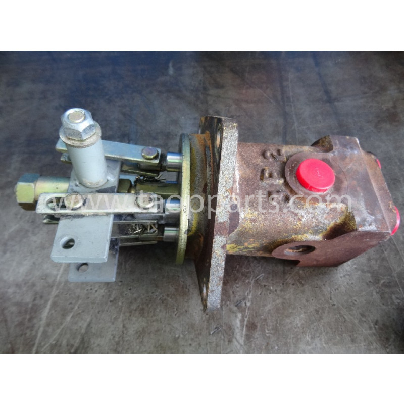 Valva uzata Komatsu...