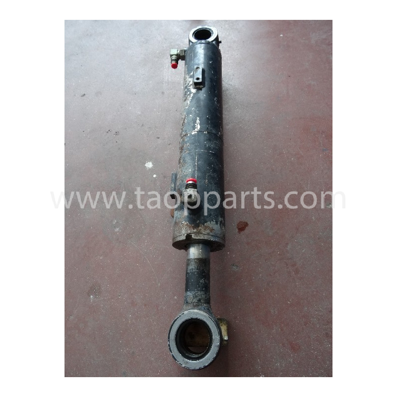 Komatsu Steering cylinder...