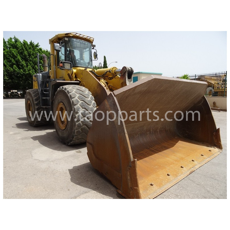 Pale gommate Komatsu... Pale gommate Komatsu...