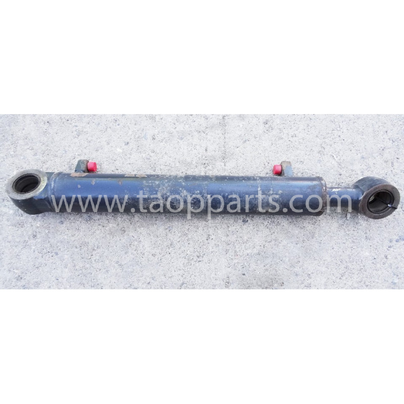 used Steering cylinder... used Steering cylinder...