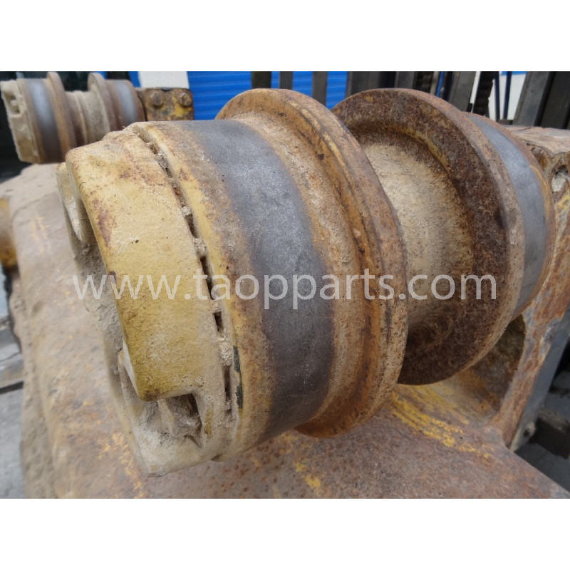 Galet d'occasion Komatsu... Galet d'occasion Komatsu...