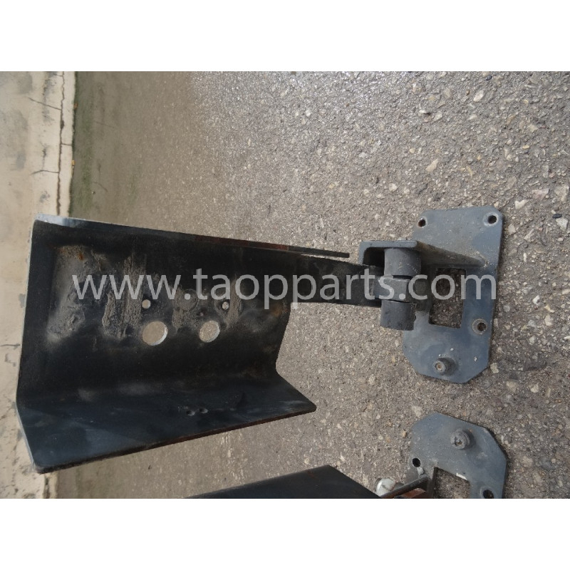 used Bracket 421-06-H3490...