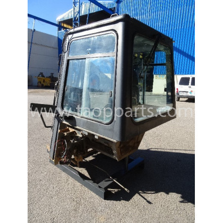 Komatsu Cab 14X-911-1112... Komatsu Cab 14X-911-1112...