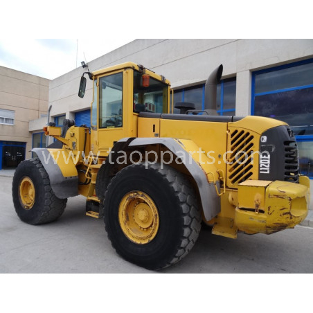 Pale gommate Volvo L120E...