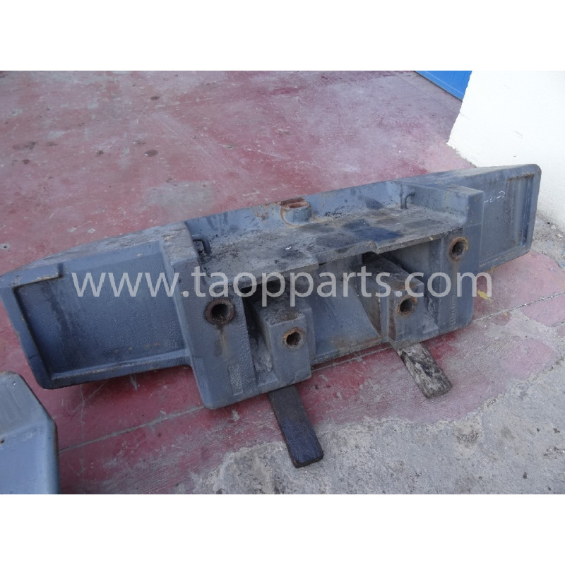Komatsu Counterweight... Komatsu Counterweight...