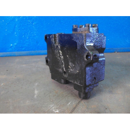 used Valve 425-S99-2530 for...