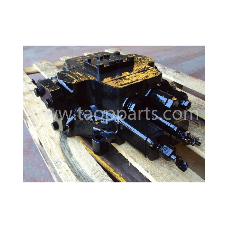used Komatsu Main valve... used Komatsu Main valve...
