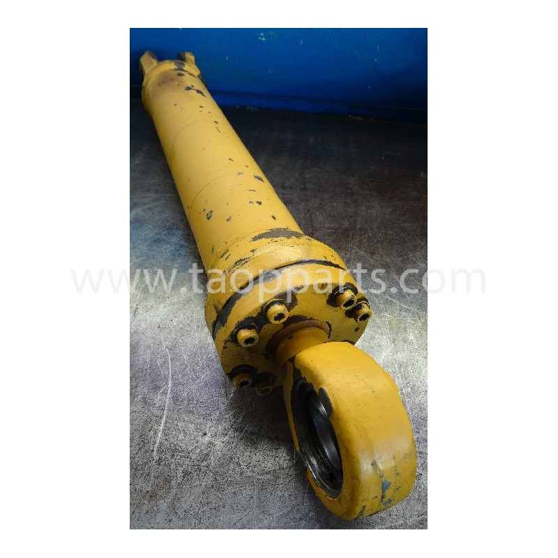 Volvo Steering cylinder...