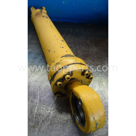 Volvo Steering cylinder...