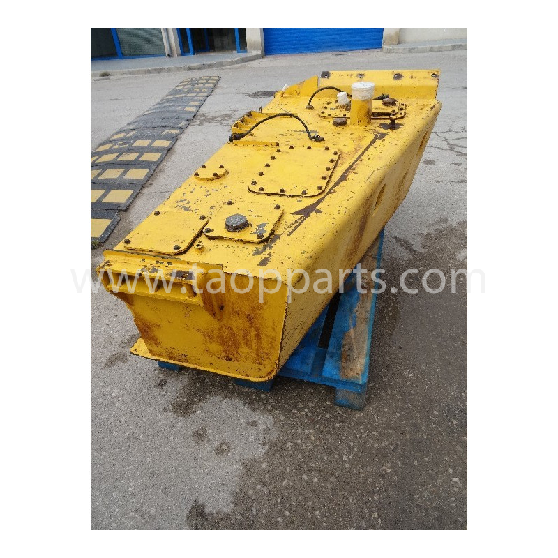 Volvo Hydraulic Tank...