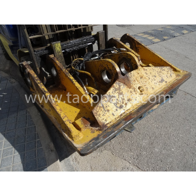 Komatsu Quick coupler... Komatsu Quick coupler...