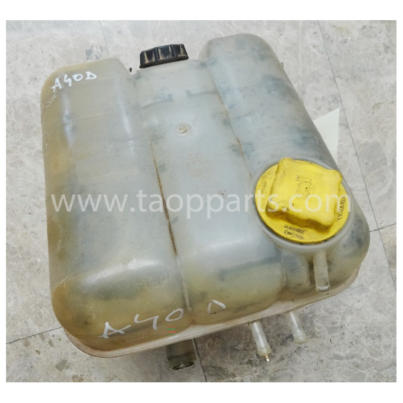 used Tank 1675922 for Volvo... used Tank 1675922 for Volvo...