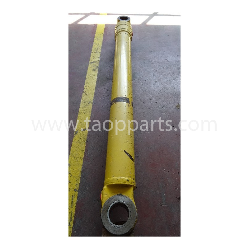 used Komatsu Boom Cylinder... used Komatsu Boom Cylinder...