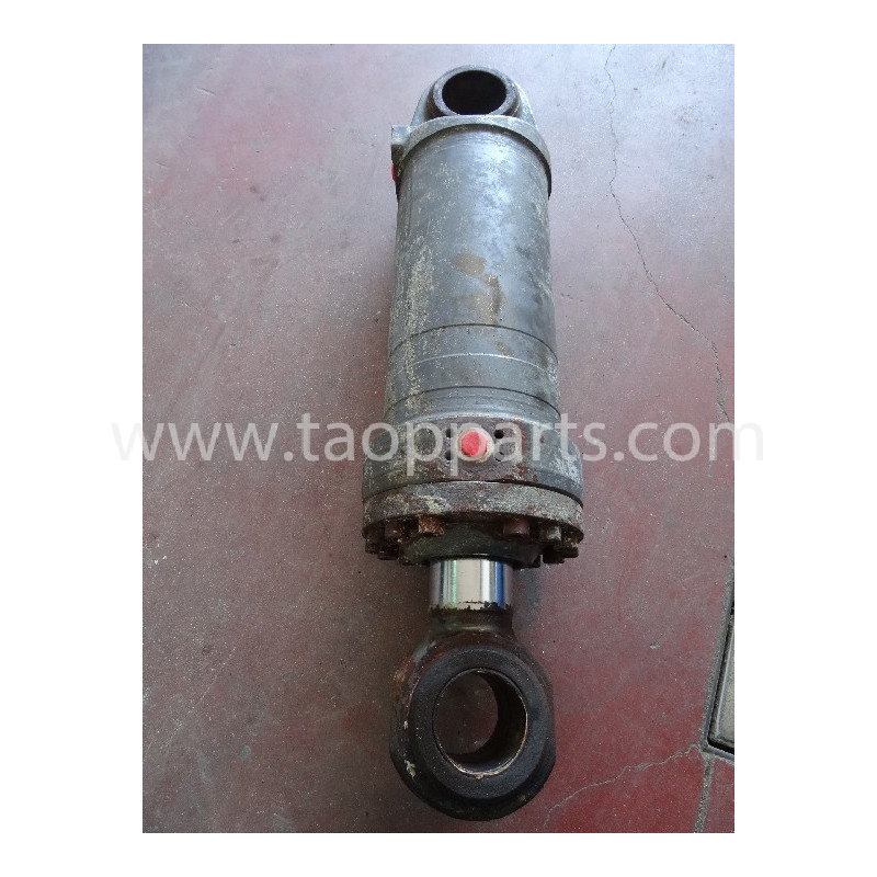 Volvo BUCKET CYLINDER...