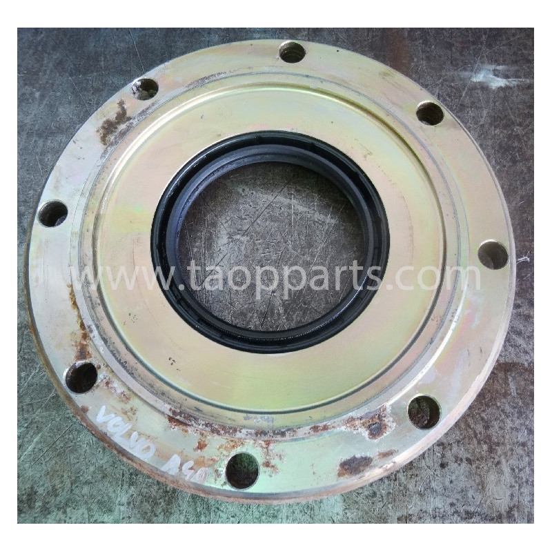 used Volvo Retainer...