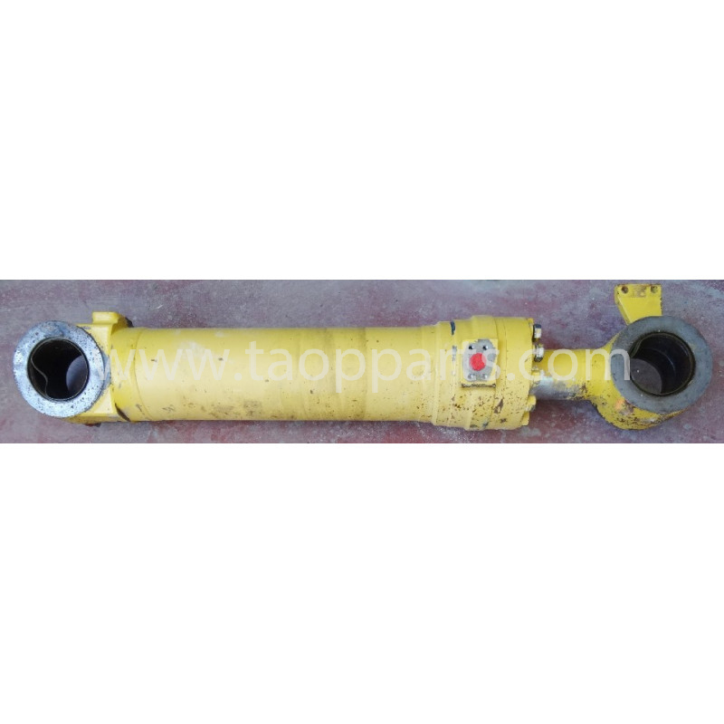 Cilindro benna Komatsu...