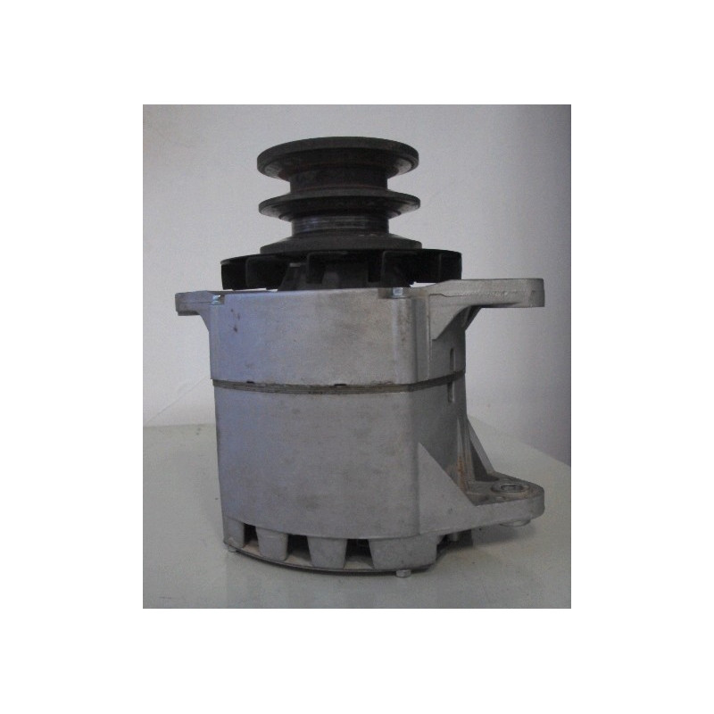 Alternador Komatsu...