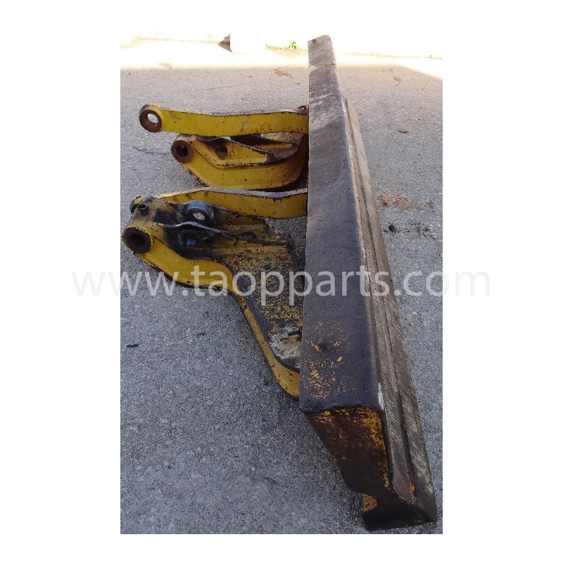 used Blade 226-910-1210 for...