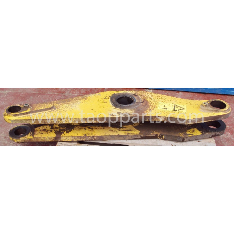 Komatsu Bucket link... Komatsu Bucket link...