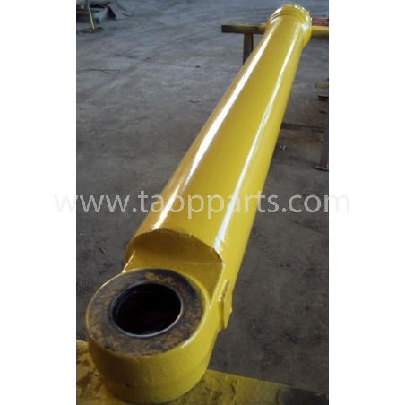 Komatsu Arm Cylinder...