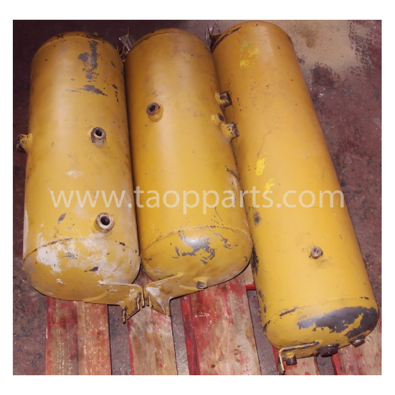 Depozit folosit Komatsu... Depozit folosit Komatsu...