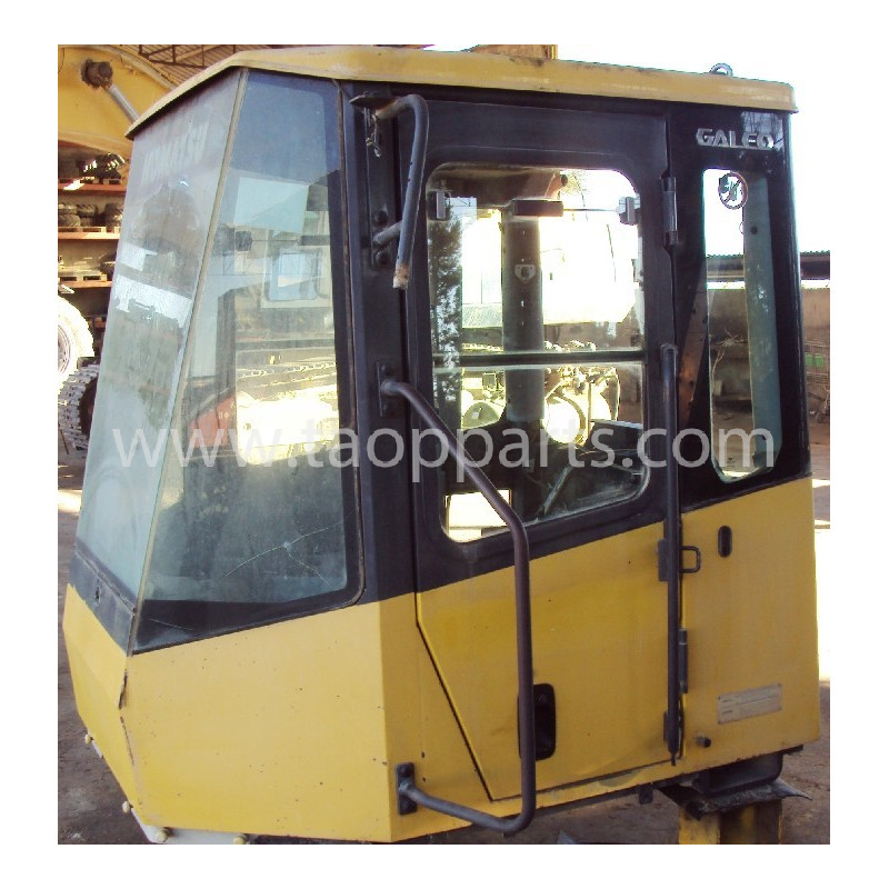 Cabine usada 421-56-H4E00... Cabine usada 421-56-H4E00...