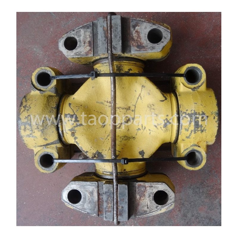 Komatsu Universal joint... Komatsu Universal joint...
