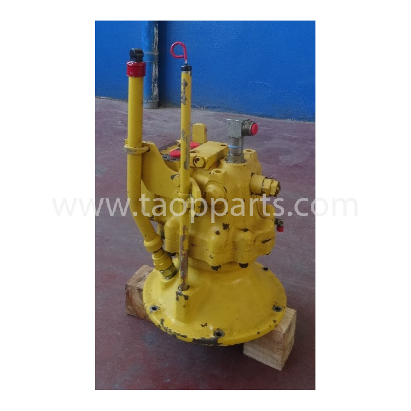 Motor hidraulico Komatsu... Motor hidraulico Komatsu...