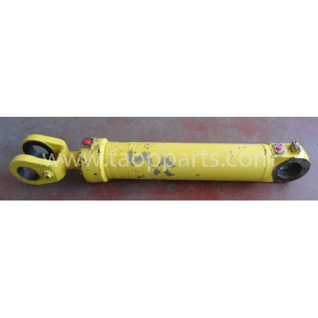 Komatsu Lift cylinder... Komatsu Lift cylinder...