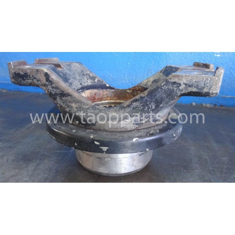used Flange 714-07-14101... used Flange 714-07-14101...