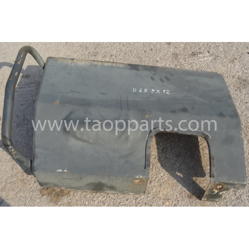 Capac uzata Komatsu... Capac uzata Komatsu...