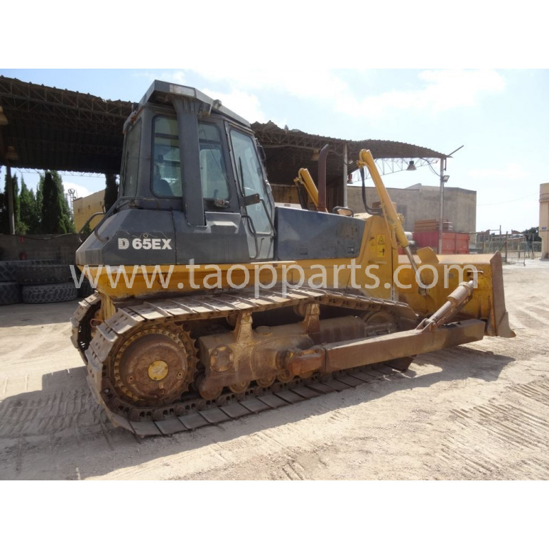 Bulldozer Komatsu D65EX-12... Bulldozer Komatsu D65EX-12...