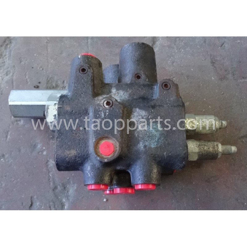 Komatsu Main valve...