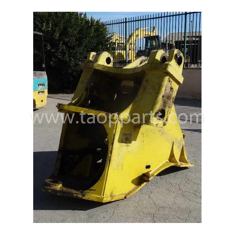 Komatsu Frame 423-46-H1110... Komatsu Frame 423-46-H1110...