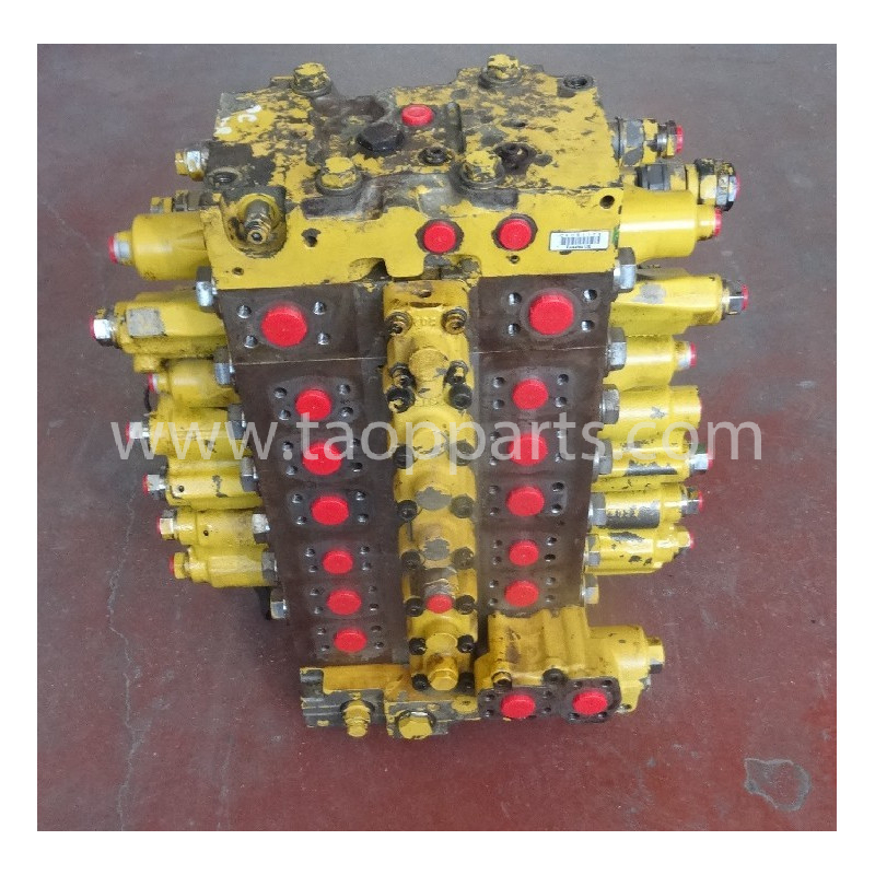 Komatsu Main valve...