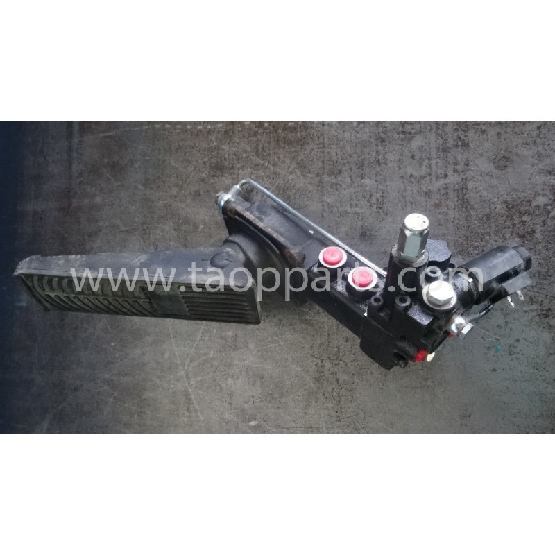 Valvola Komatsu... Valvola Komatsu...