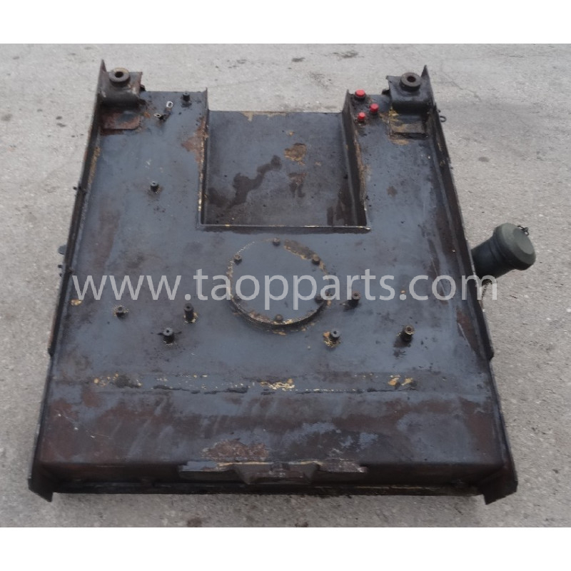 Komatsu Hydraulic Tank...