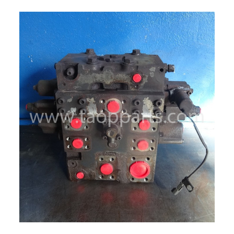 Komatsu Main valve... Komatsu Main valve...