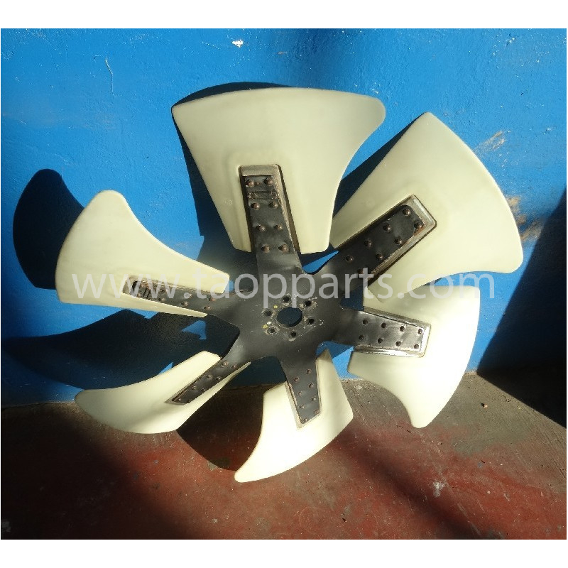 Ventilator folosit Komatsu...