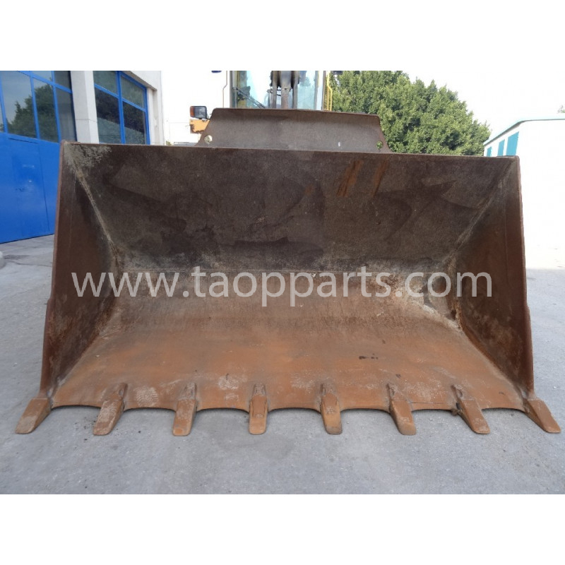 used Bucket 93883 for Volvo...
